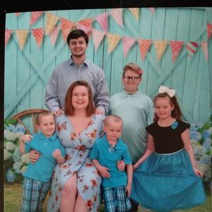 Meet your Posher, Sharon